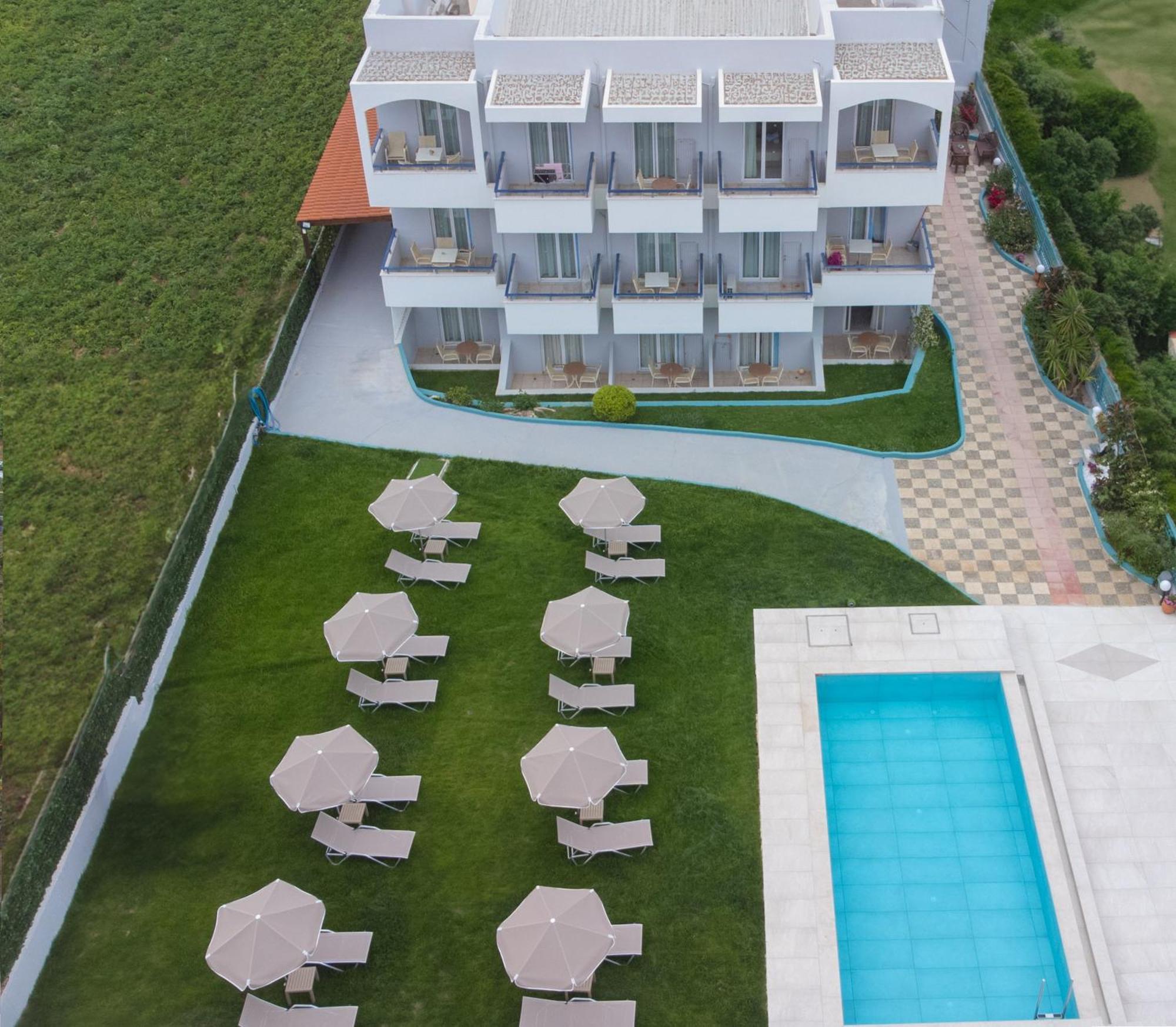 Pinelopi Hotel Platanias Esterno foto
