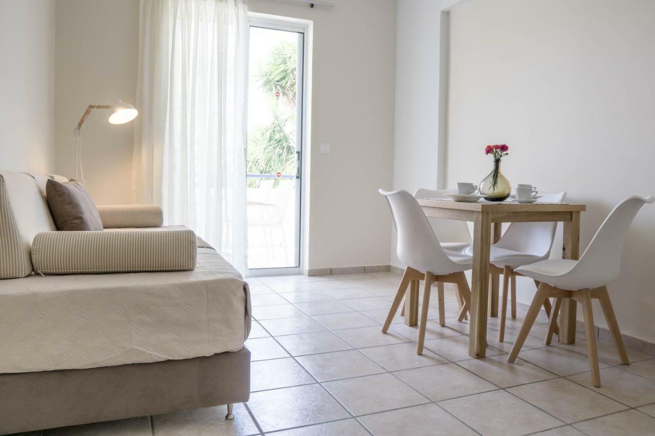 Pinelopi Hotel Platanias Esterno foto